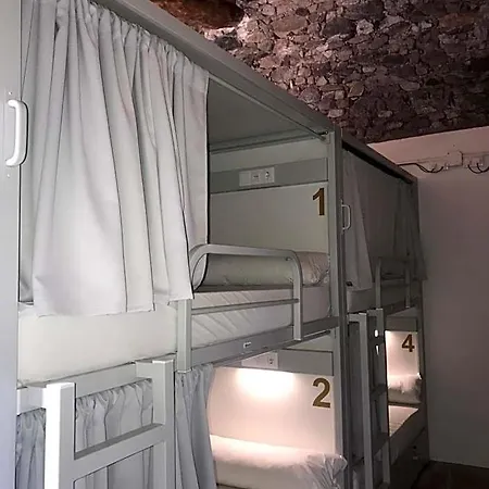 Hostal De Pas *